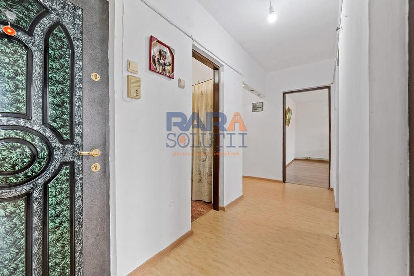 Apartament cu 4 camere decomandat în Ultracentral
