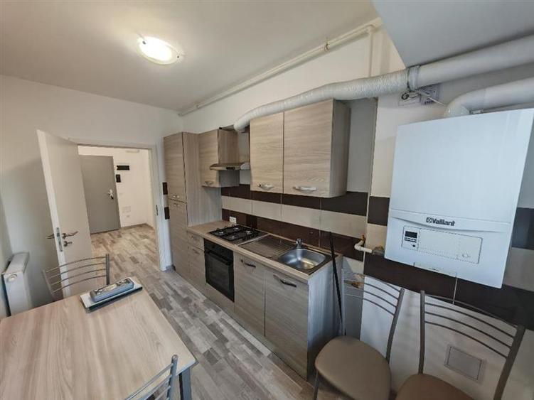Apartament cu 2 camere decomandat, mobilat în Avantgarden