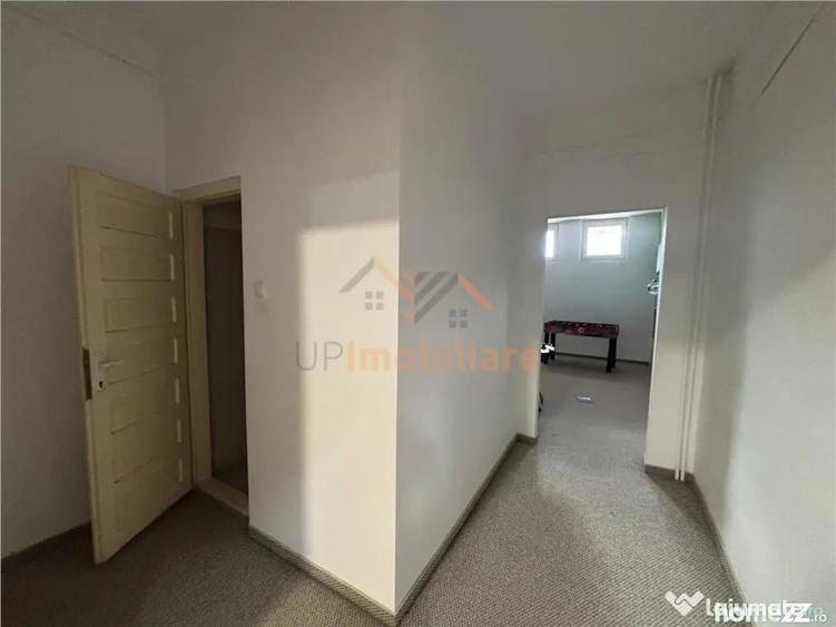 Spațiu comercial, de 156 mp, în Iosia