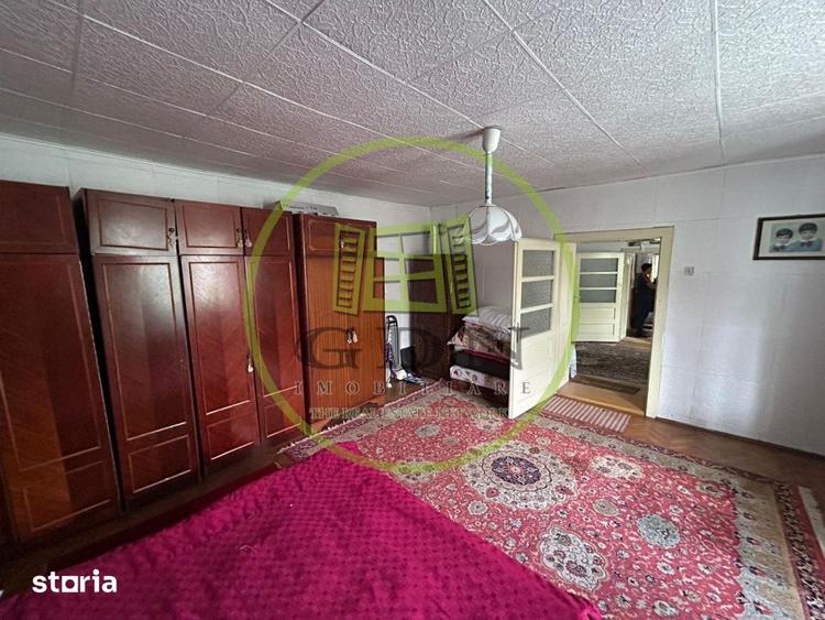Casă cu 6 camere cu Teren 2109 Mp în Șeica Mică