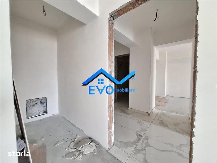 Apartament cu 2 camere decomandat în Galata