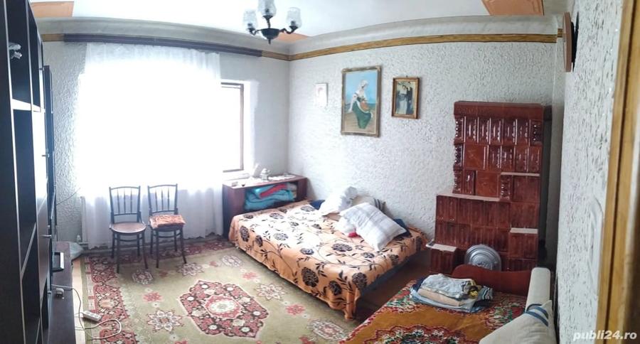 Casă cu 3 camere cu Teren 1200 Mp în Florești