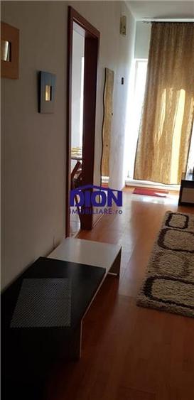 Garsonieră decomandată, mobilată în Titan