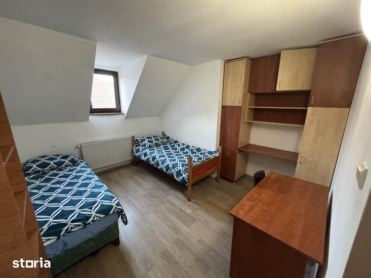 Casă cu 4 camere cu Teren 200 Mp în Moșna