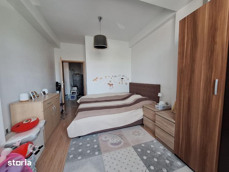 Apartament cu 2 camere decomandat în Fratelia