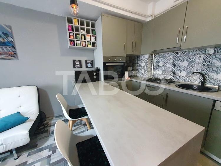 Apartament cu 2 camere decomandat în Central