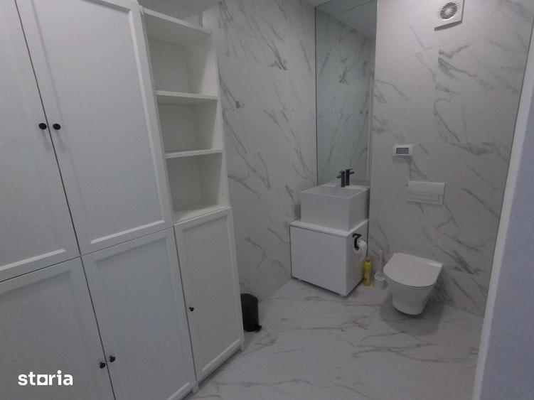 Apartament cu 3 camere în Pieptănari