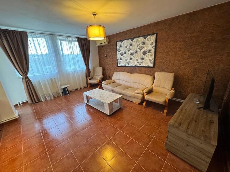 Apartament cu 2 camere semidecomandat în Dumbrăvița
