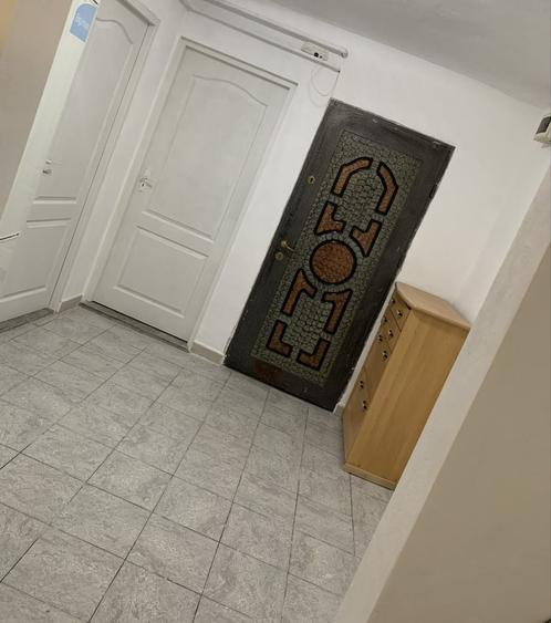 Apartament cu 2 camere decomandat în Lipovei