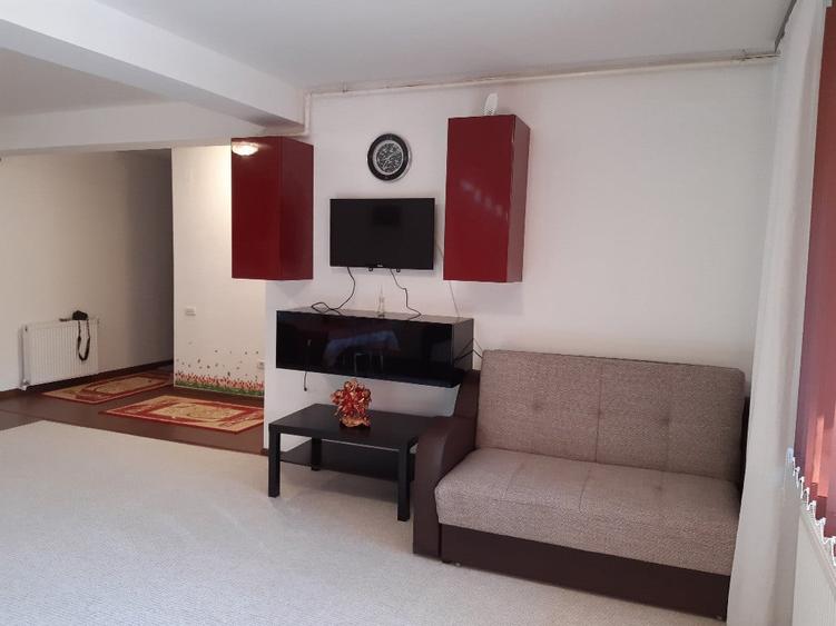 Apartament cu 2 camere decomandat în Sud