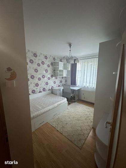 Apartament cu 4 camere în Titan