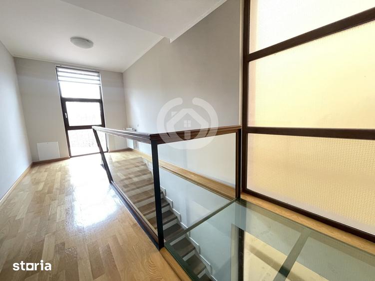 Casă cu 6 camere cu Teren 611 Mp în Central