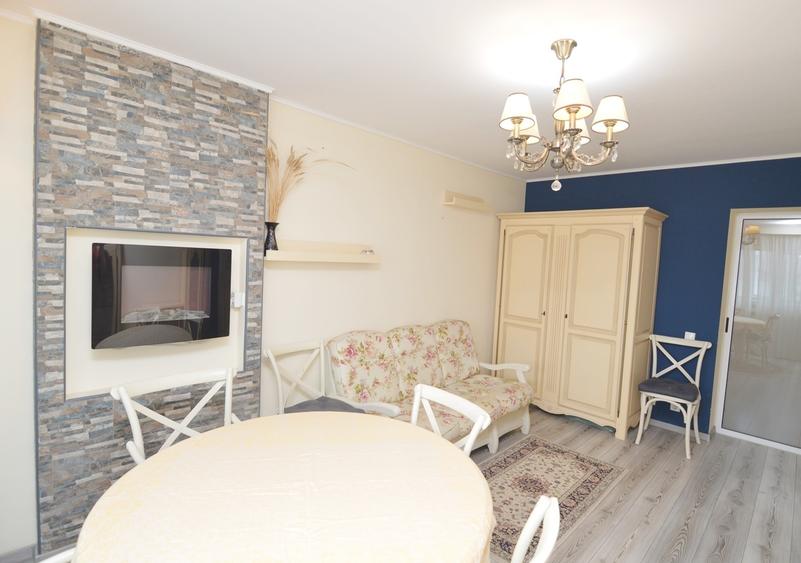 Apartament cu 2 camere semidecomandat în Moșilor