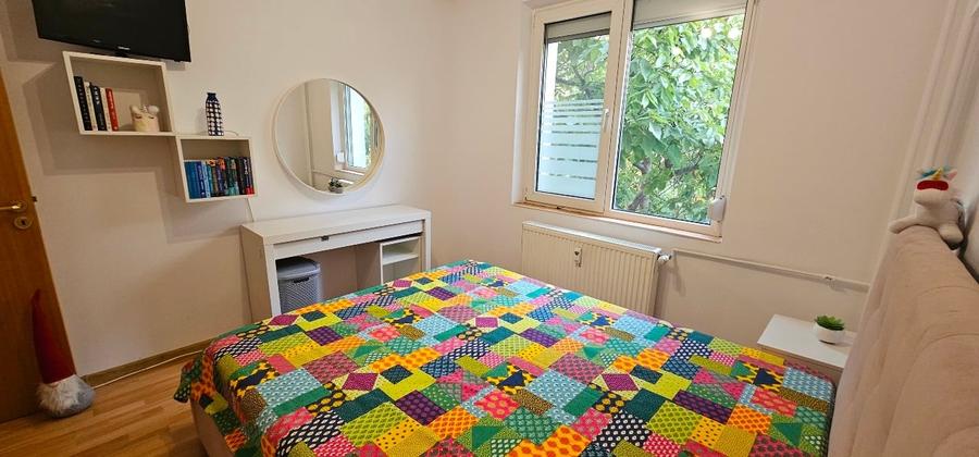 Apartament cu 3 camere decomandat, mobilat în Rahova