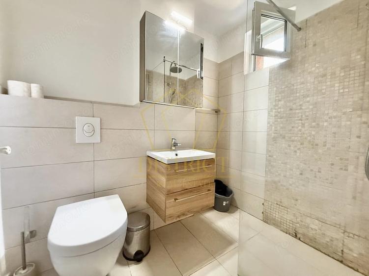 Apartament cu 2 camere semidecomandat în Complex Studențesc
