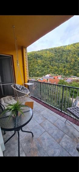 Apartament cu 2 camere semidecomandat în Platoul Izvor