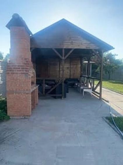 Casă cu 5 camere cu Teren 1000 Mp în Bariera Vâlcii