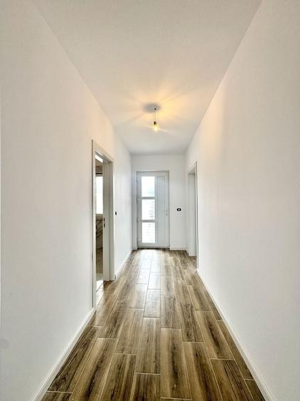 Duplex cu 3 camere cu Canalizare în Beregsău Mare