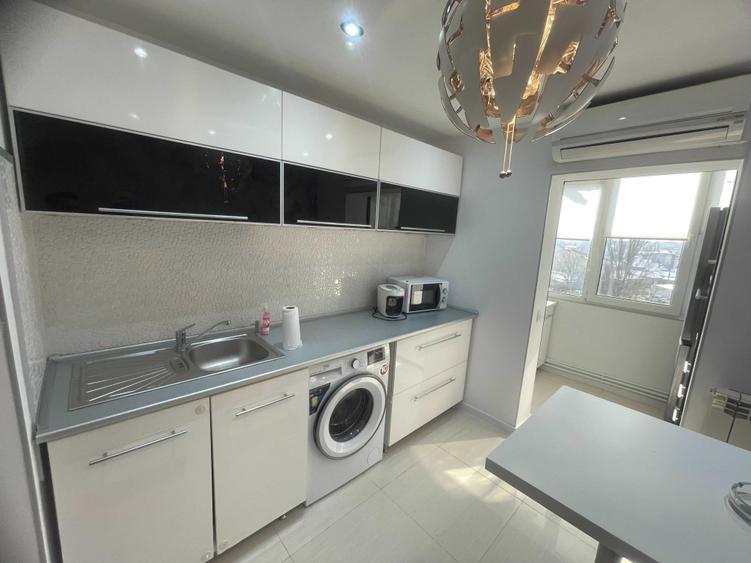 Apartament cu 2 camere decomandat în Inel I