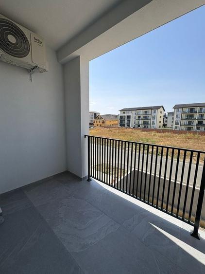 Apartament cu 2 camere decomandat, mobilat în Girocului