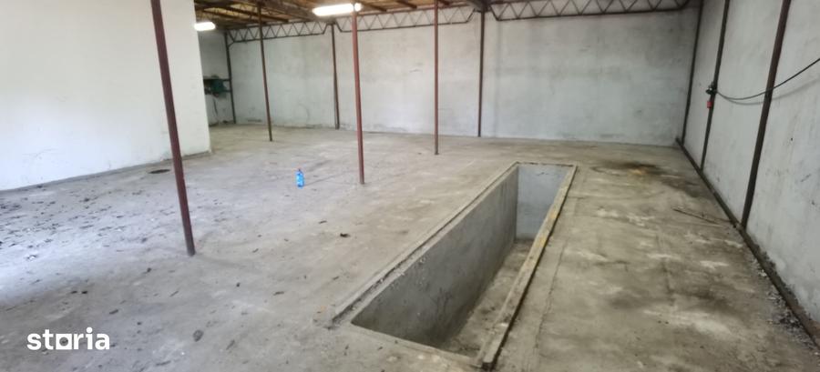 Casă cu 5 camere cu Teren 1438 Mp în Chiscani
