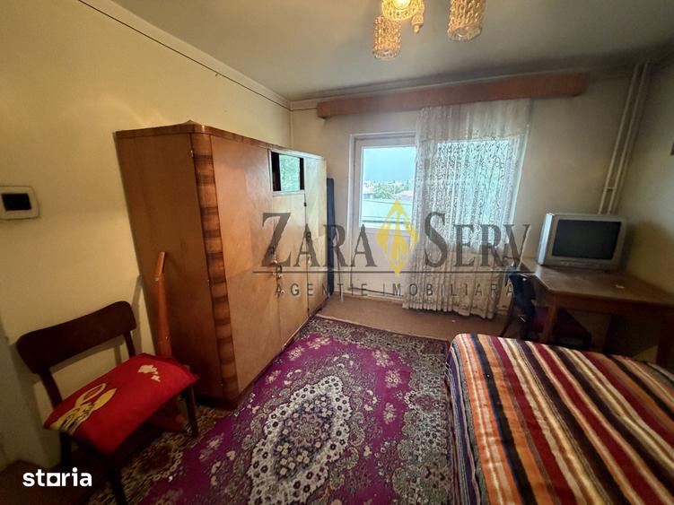 Apartament cu 3 camere decomandat în Cantacuzino