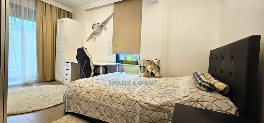 Apartament cu 5 camere decomandat, mobilat în Aviației
