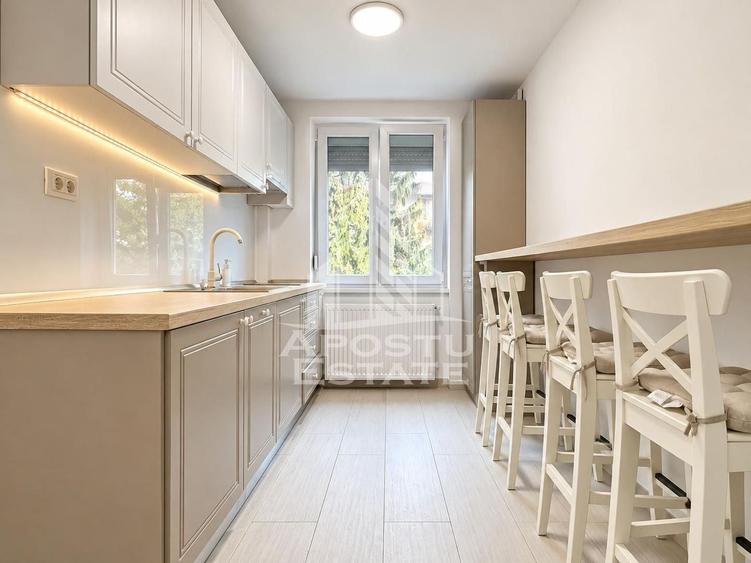Apartament cu 2 camere decomandat, mobilat în Podgoria