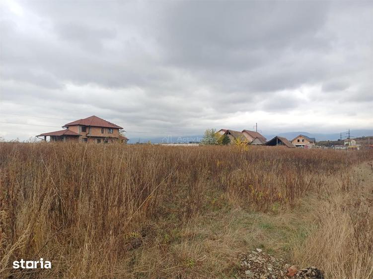 Teren de 1200 mp, în Central