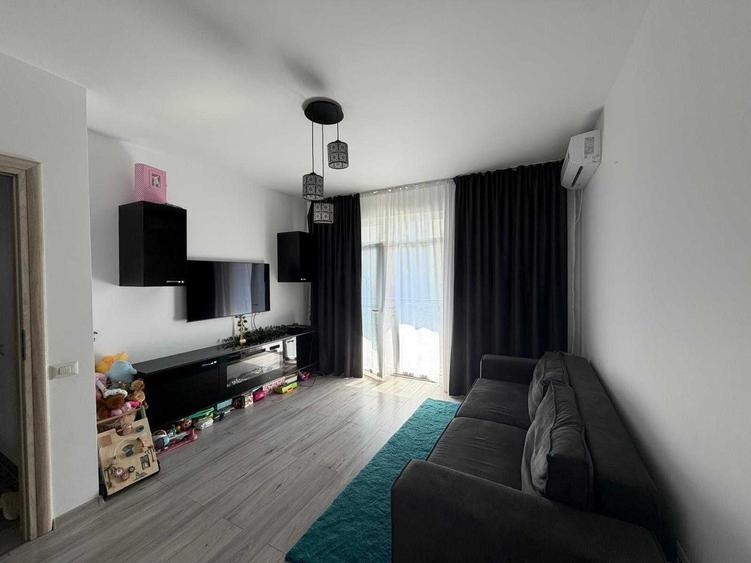 Apartament cu 2 camere decomandat în Dobroești