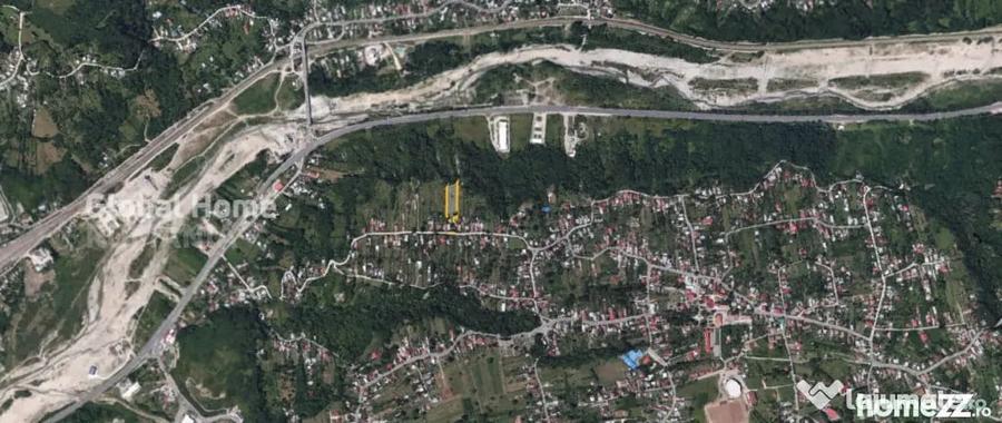Teren de 4898 mp, în Cornu