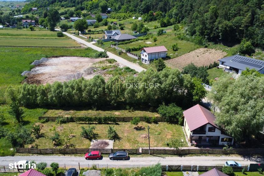 Casă cu 4 camere cu Teren 950 Mp în Sângeorgiu de Mureș
