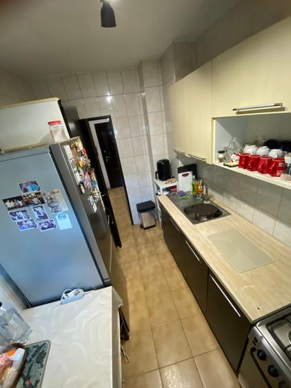 Apartament cu 3 camere în Doamna Ghica