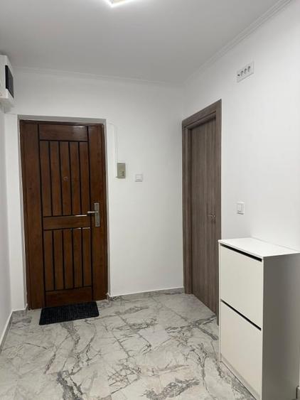 Apartament cu 2 camere, mobilat în Unirii
