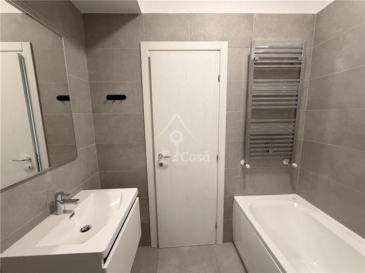 Apartament cu 2 camere decomandat în Sebastian