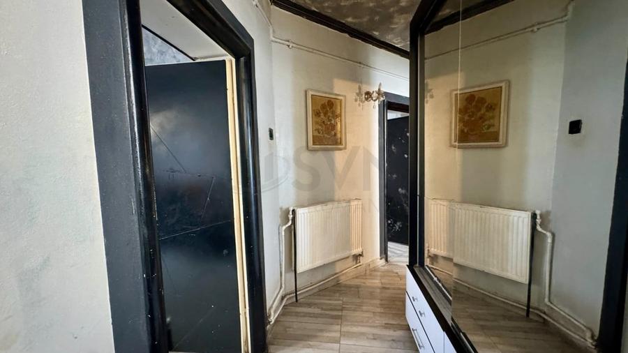 Apartament cu 3 camere decomandat, mobilat în Titulescu