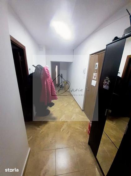 Apartament cu 2 camere decomandat în Tei