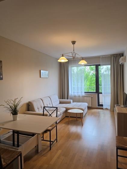 Apartament cu 2 camere semidecomandat, mobilat în Băneasa