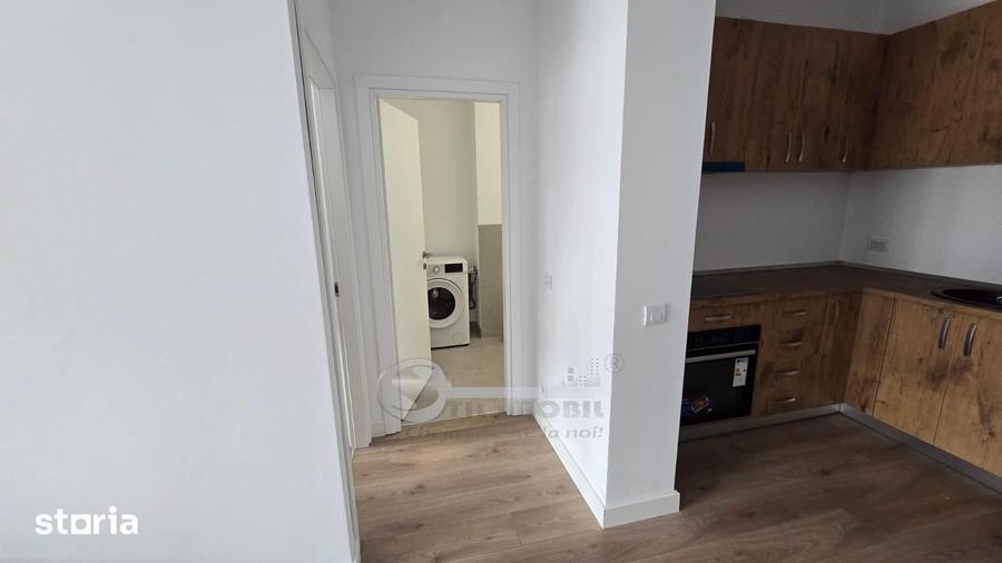 Apartament cu 2 camere în Baza 3