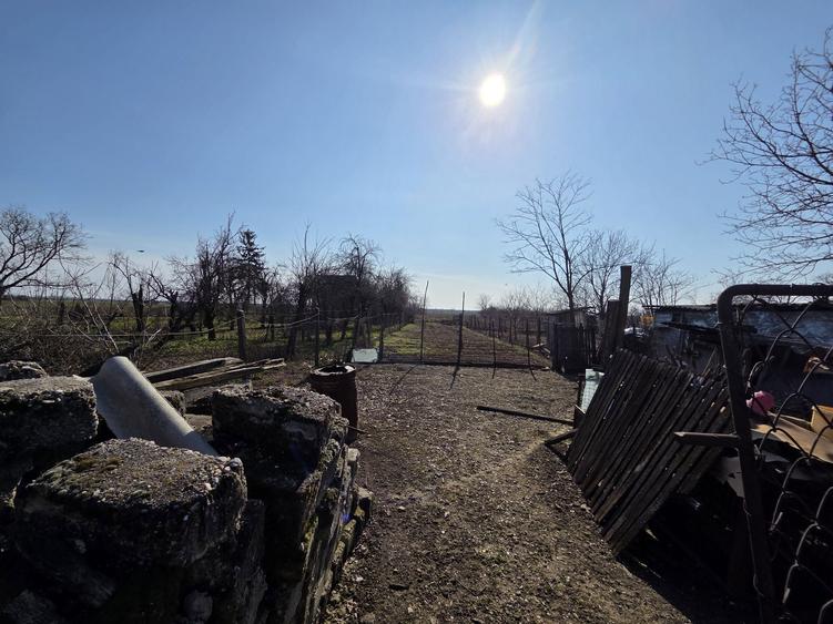 Casă cu 2 camere în Moara Mocanului