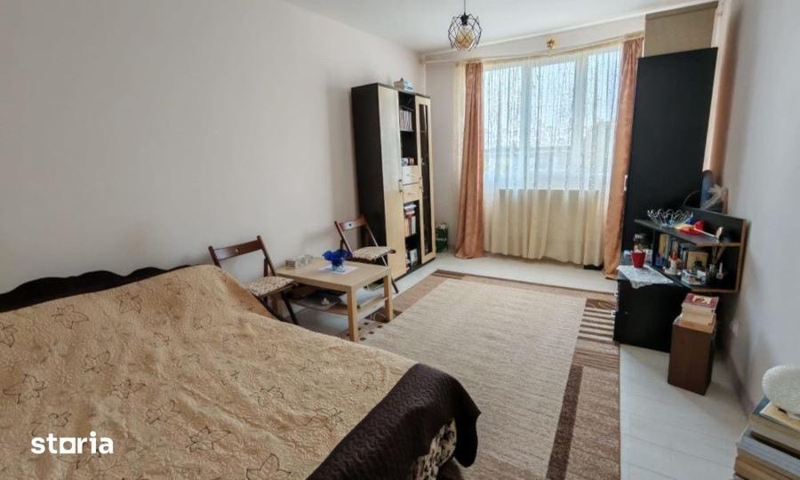 Apartament cu 3 camere decomandat în Țiglina 2