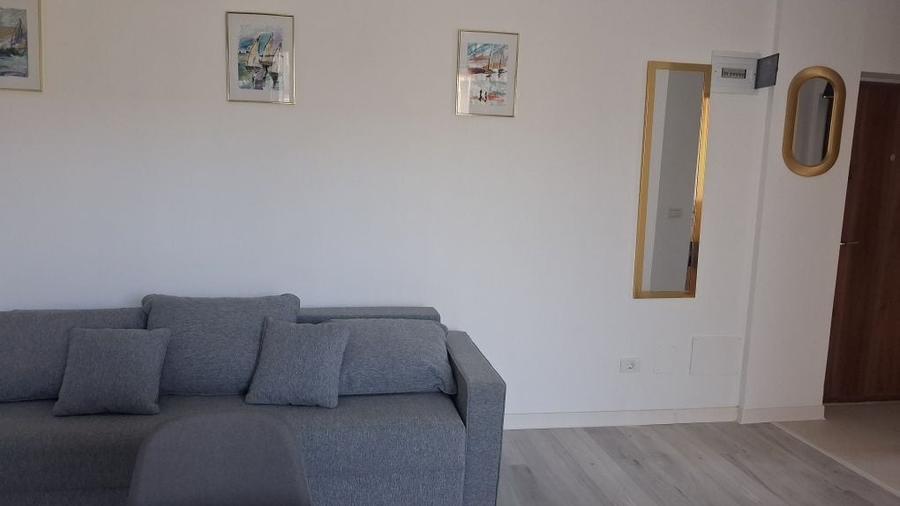 Inchiriez apartament doua camere cu vedere la mare - 7