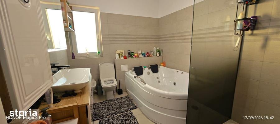 Casă cu 4 camere cu Teren 380 Mp în Ruginoasa