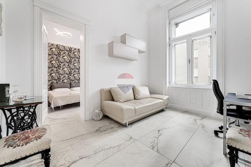 Apartament cu 3 camere semidecomandat în Ultracentral
