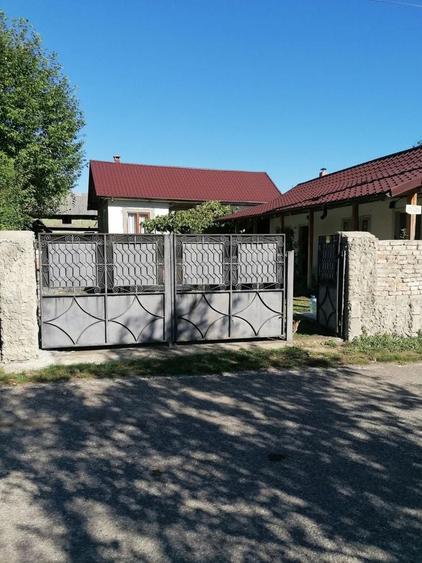 Casă cu 4 camere în Soveja