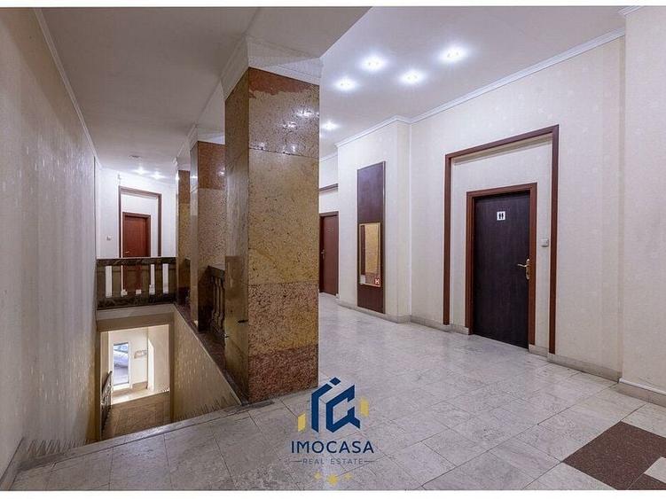 Birou, de 442 mp, în Ultracentral