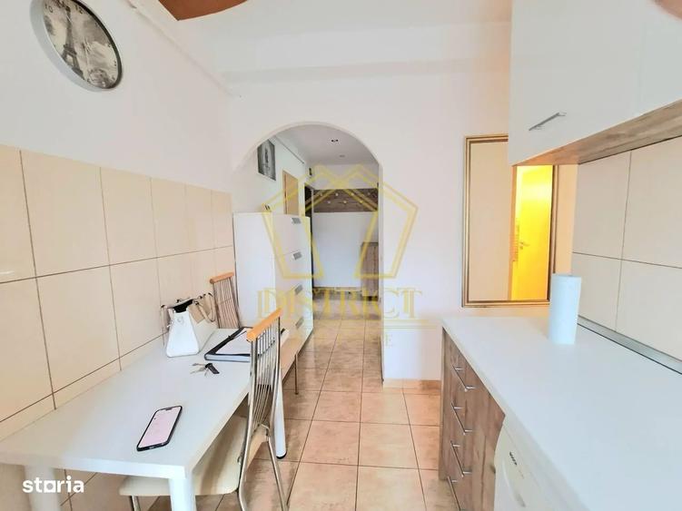 Apartament cu 2 camere decomandat în Ultracentral