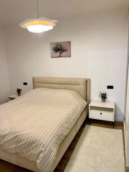 Apartament cu 2 camere semidecomandat, mobilat în Florești — fotografia 2