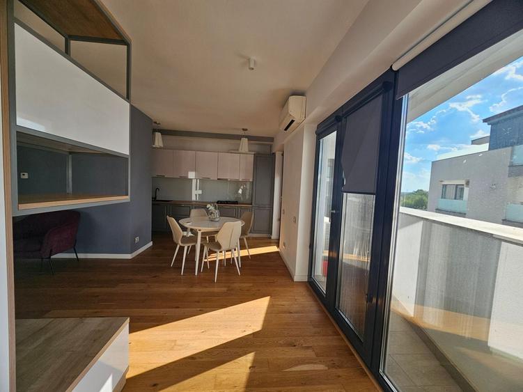 Apartament cu 2 camere decomandat în Băneasa