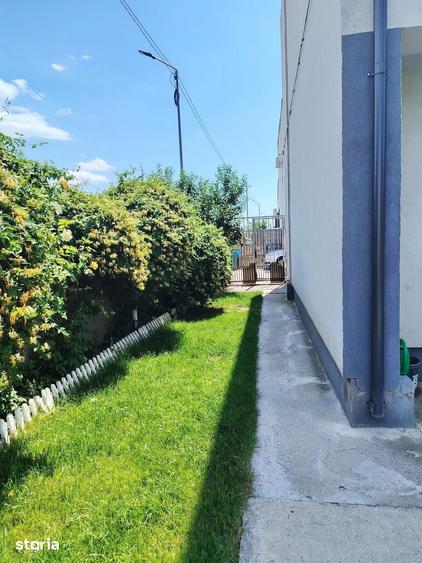 Casă cu 4 camere cu Teren 250 Mp în Central